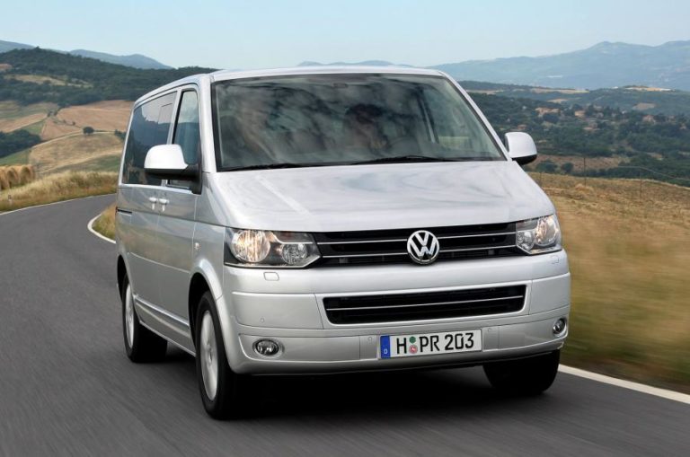 سيارة renault trafic طرابزون